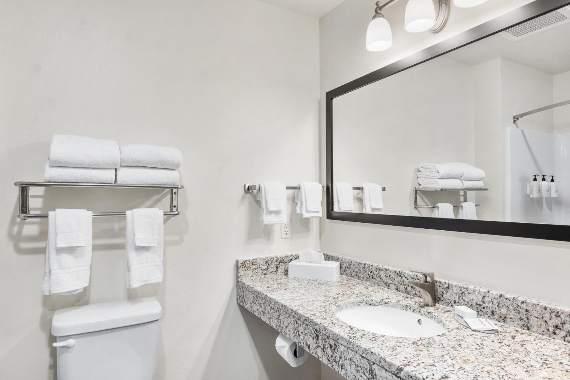 Cobblestone Hotel & Suites - Denmark Ngoại thất bức ảnh